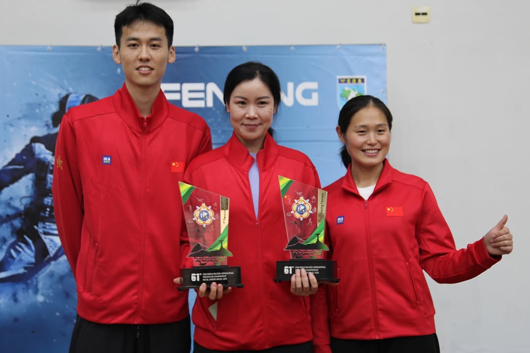 Esgrima — precisão, velocidade e estratégia. ⚔️Reflexos apurados, movimentos rápidos e concentra